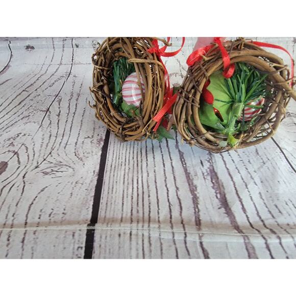 Set of 2 Mini Christmas Wreath Ornaments with Gift Berries Rustic Holiday Decor - Picture 5 of 9